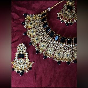 INDIAN/DESI BRIDAL JEWELRY SET IN COLOR BLACK  (more colors & styles available)